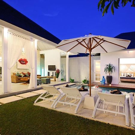 Villa Dheva Seminyak Eksteriør billede