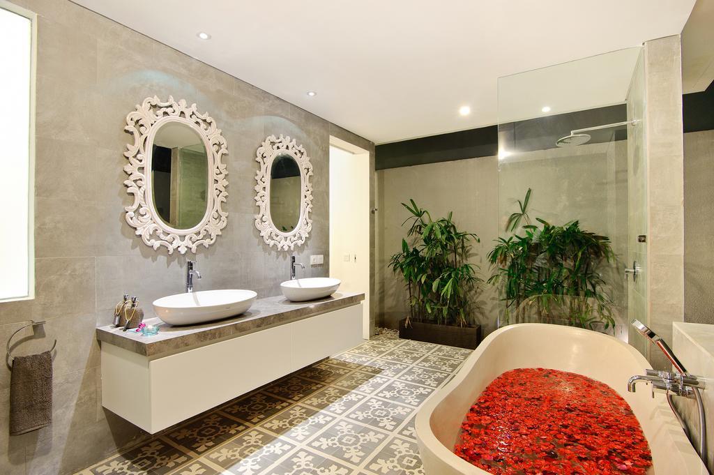 Villa Dheva Seminyak Værelse billede
