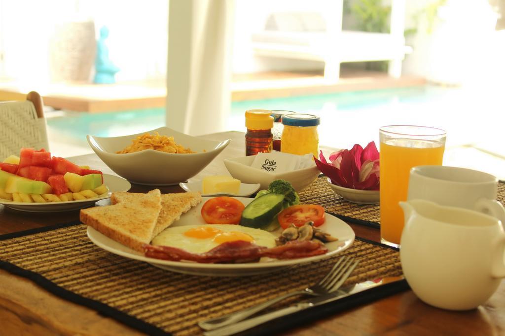 Villa Dheva Seminyak Eksteriør billede